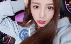 青青草国产视偷拍